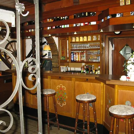 Restaurant Bayernstube 3*