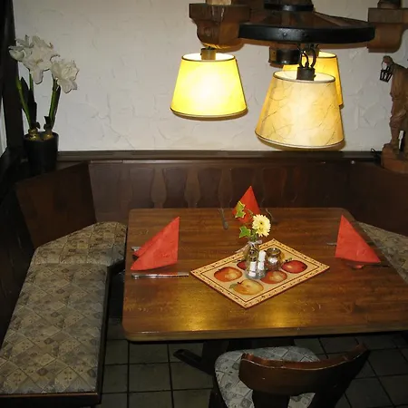 Restaurant Bayernstube Szálloda Tönisvorst