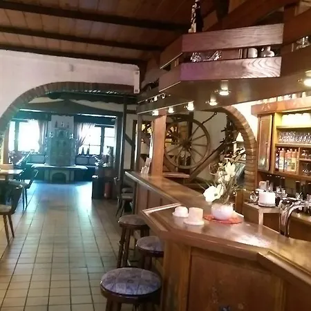 Restaurant Bayernstube 3*